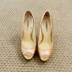 Thurley Shiny Open Toe Platform Heels Size 36